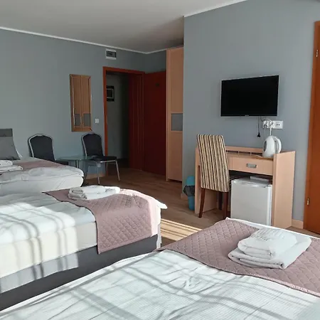 ゲストハウス Monali