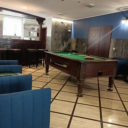 Monali בית הארחה